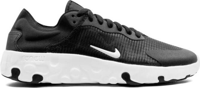 Nike Renew Lucent low-top sneakers Black