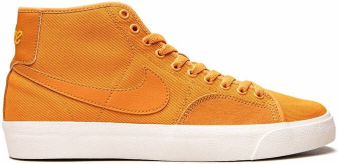 Nike Blazer Court Mid Premium SB "Light Curry" sneakers Orange