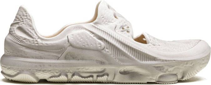 Nike V2K Run "Pure Platinum Metallic Silver" sneakers White