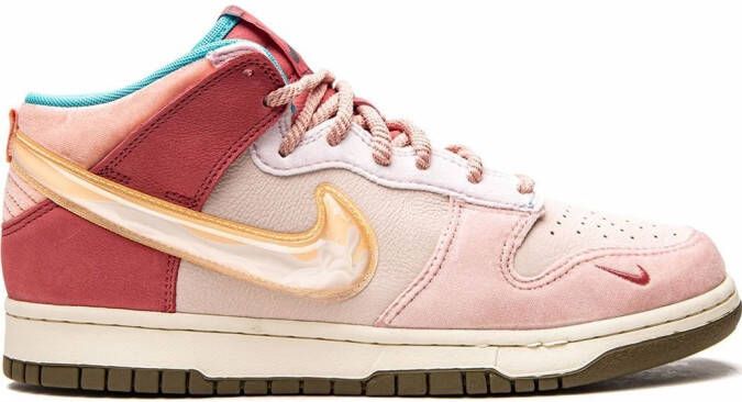 Nike x Social Status Dunk Mid "Strawberry Chocolate" sneakers Pink