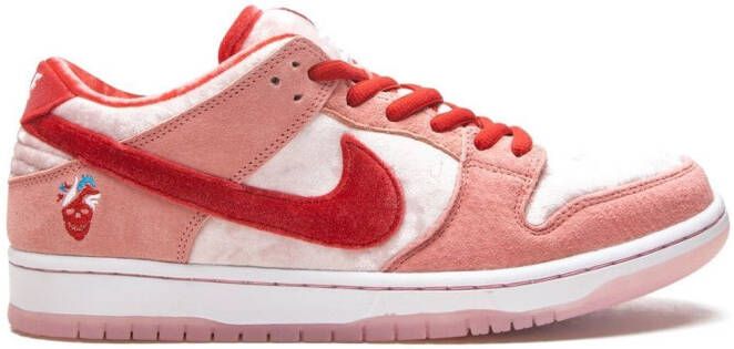 Nike x StrangeLove Skateboards SB Dunk Low "Special Box" sneakers Red