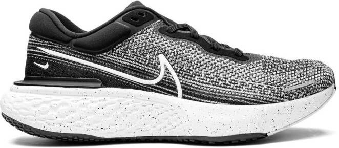 Nike ZoomX Invincible Run Flyknit "Oreo" sneakers Black