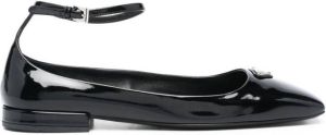Prada triangle-logo patent leather ballerina shoes Black