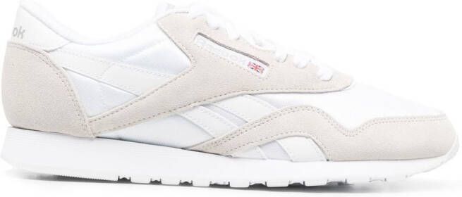 Reebok Classic low-top sneakers White
