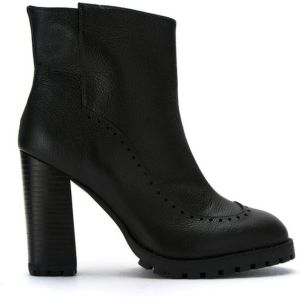 Sarah Chofakian block heel leather boots Black