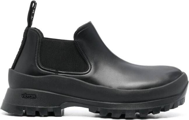 Stella McCartney logo pull-tab chelsea boots Black