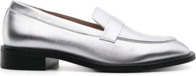 Stuart Weitzman Palmer metallic loafers Silver