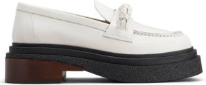 Tod's decorative-stitching leather loafers B015