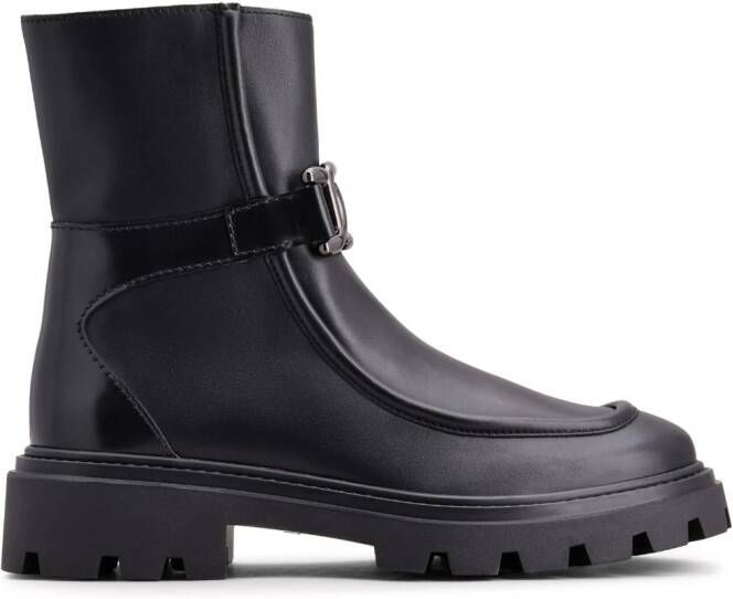 Tod's logo-engraved zipped leather boots Black