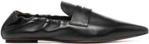 Tod's tapered toe loafers Black