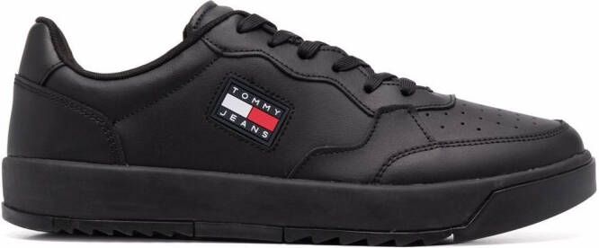 Tommy Hilfiger logo-patch low-top sneakers Black
