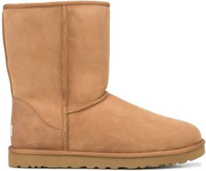 UGG classic short boots Brown