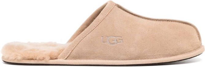 UGG Scuff sheepskin slippers Brown