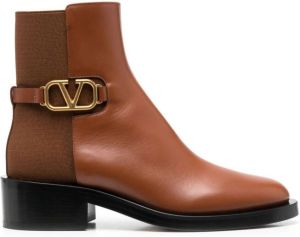 Valentino Garavani VLogo-plaque ankle boots Brown