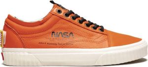 Vans Old Skool 'NASA' trainers Orange
