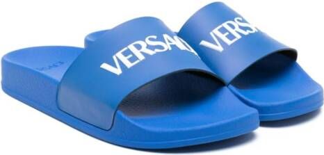 Versace Kids logo-embossed flip flops Blue
