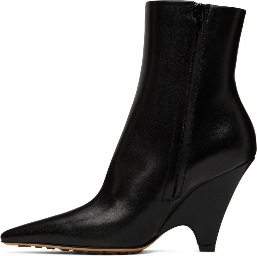 Bottega Veneta Black Point Ankle Boots - Picture 2