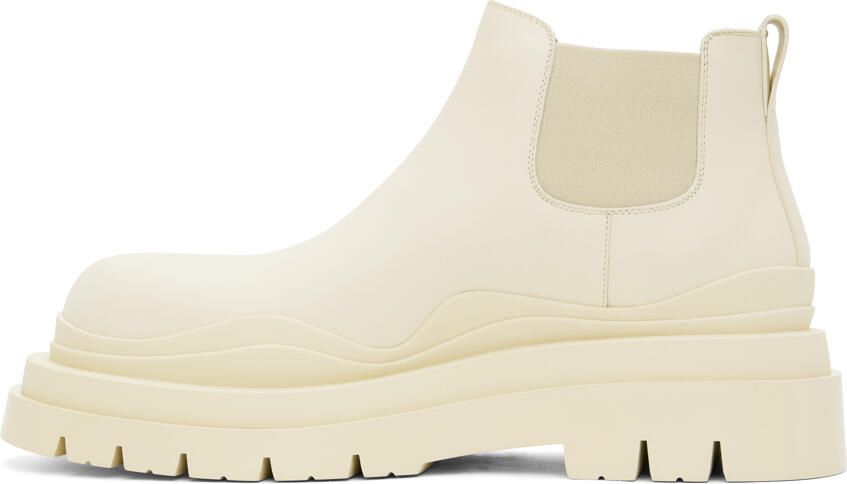 Bottega Veneta Off-White Tire Chelsea Boots - Picture 3
