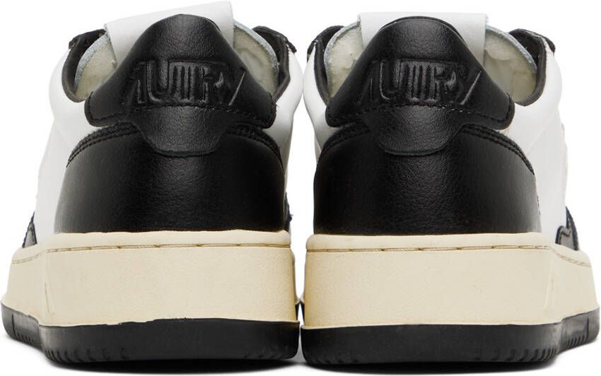 AUTRY Black & White Medalist Low Sneakers