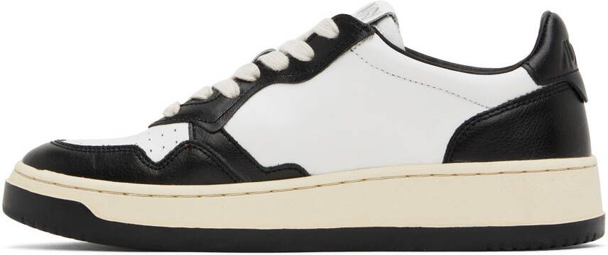 AUTRY Black & White Medalist Low Sneakers