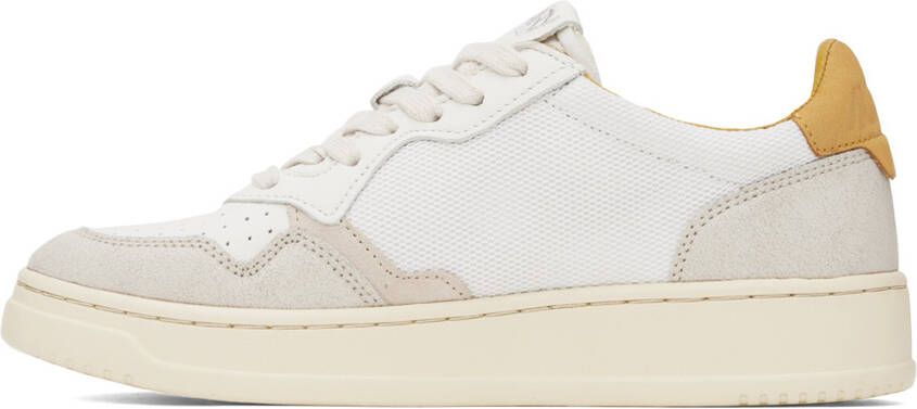 AUTRY Off-White Medalist Sneakers