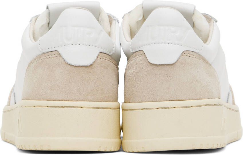 AUTRY White & Beige Medalist Low Sneakers