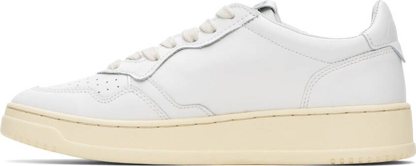 AUTRY White Medalist Low Sneakers