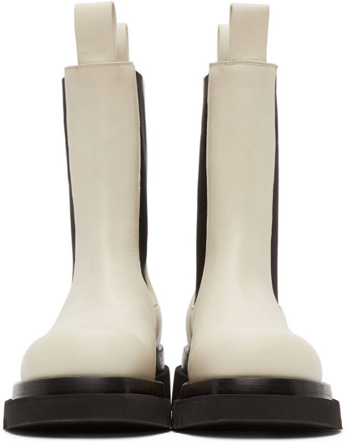 Bottega Veneta Off-White Medium 'The Lug' Chelsea Boots