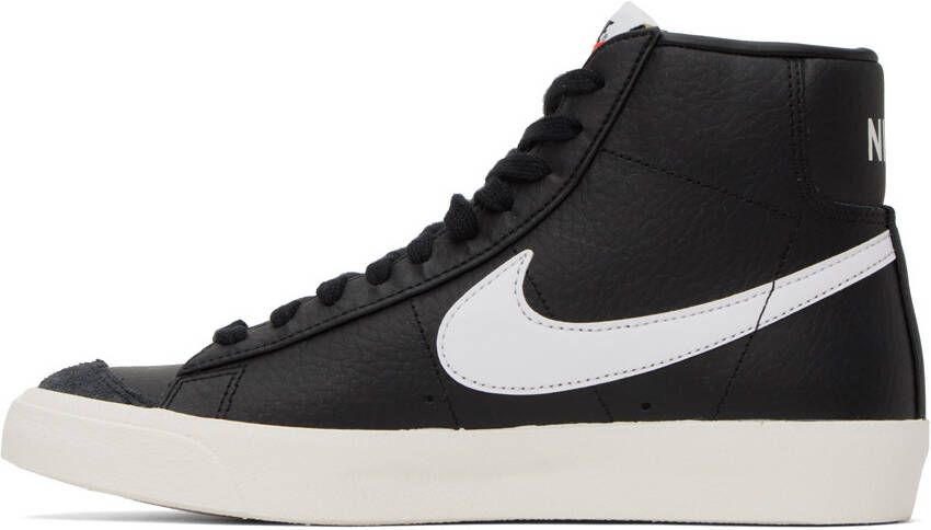Nike Black Blazer Mid '77 Vintage Sneakers
