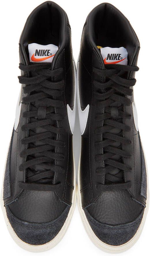 Nike Black Blazer Mid '77 Vintage Sneakers