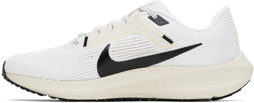 Nike White & Black Pegasus 40 Sneakers
