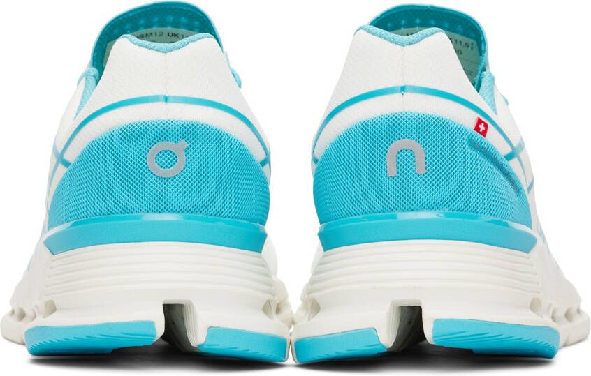 On White & Blue Cloudnova Z5 Sneakers