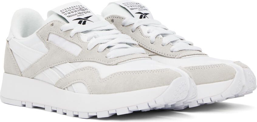 Maison Margiela White Reebok Edition Tabi Sneakers - Picture 2