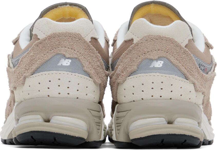 New Balance Beige 2002RD Sneakers