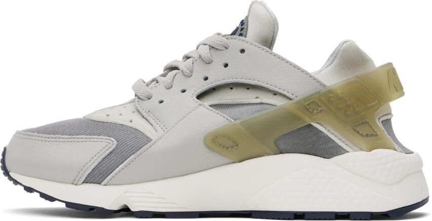 Nike Gray Air Huarache Sneakers - Picture 3