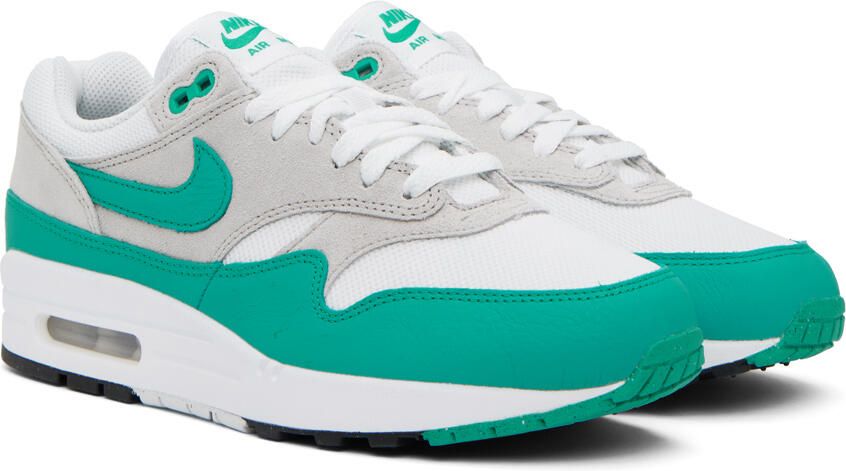 Nike White & Green Air Max 1 Sneakers - Picture 2