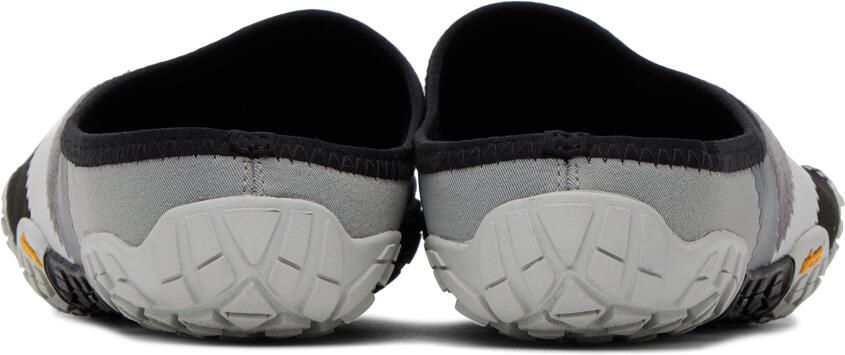 TAKAHIROMIYASHITA TheSoloist. Black & Gray Suicoke Edition FiveFingers Sneakers