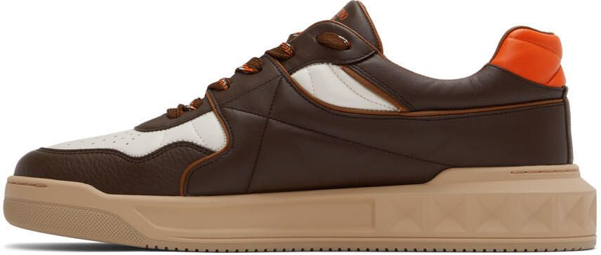 Valentino Garavani Brown & Off-White One Stud Low-Top Sneakers - Picture 3