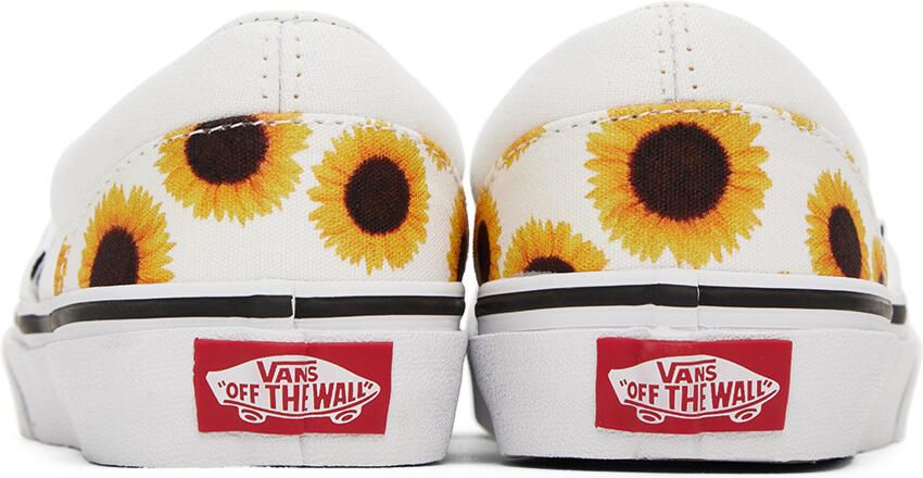 Vans Kids White Classic Slip-On Little Kids Sneakers