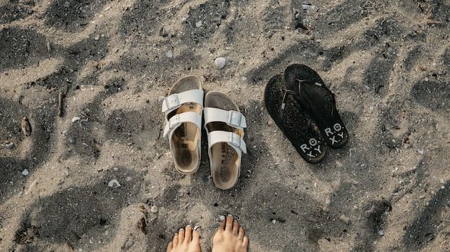 Which sandals are best for walking?